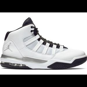 Brand new, worn once lmk for more details